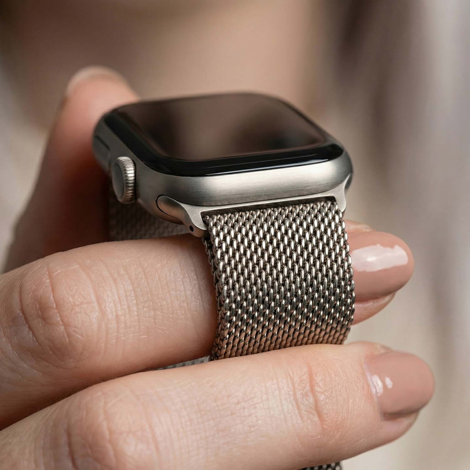 Apple-Watch-bandje-Fiore-milanese-naturel-7440850511531-123watches-close-up