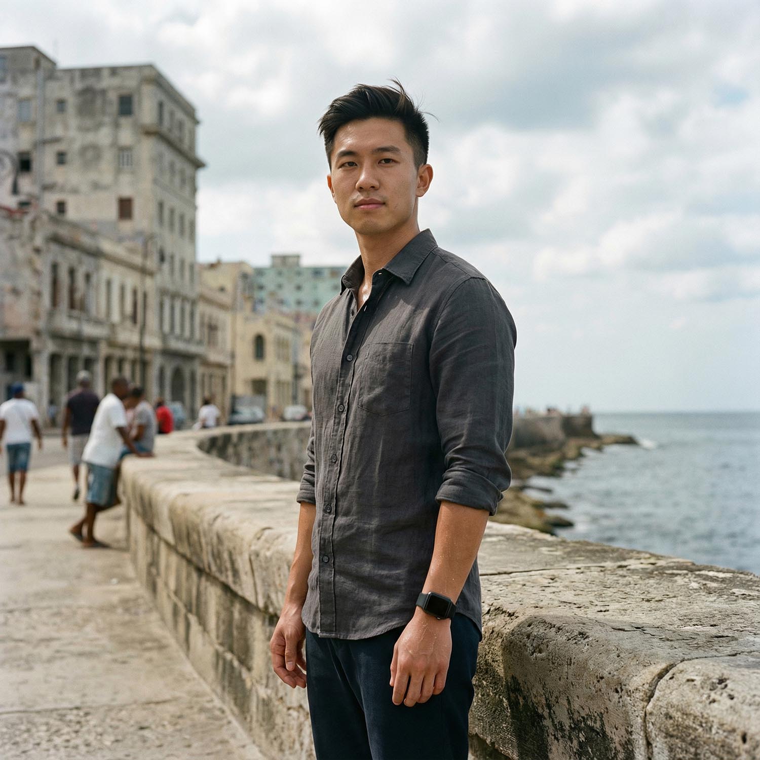 Apple-Watch-bandje-Ovaro-siliconen - zwart-7434008456492-123watches-fashion