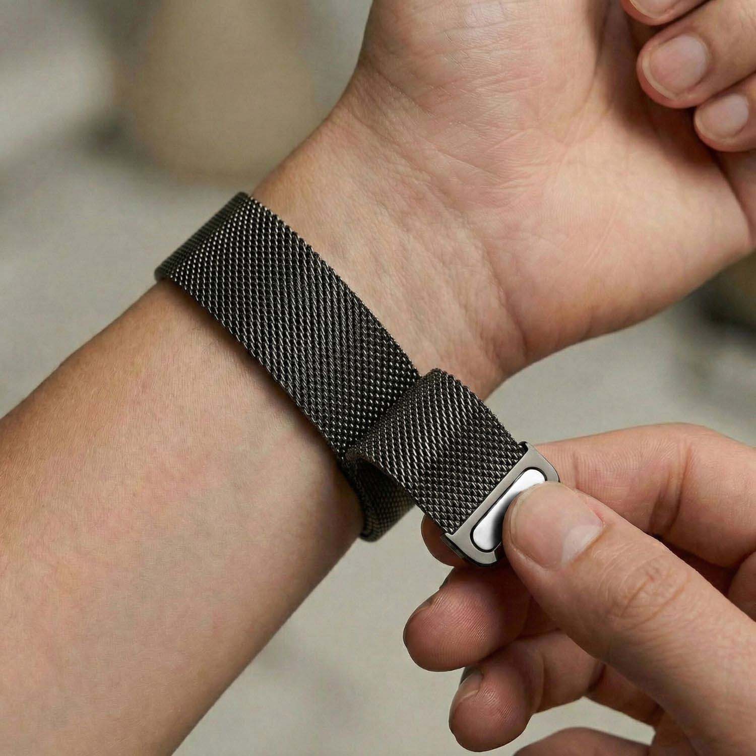 Apple-Watch-bandje-Fiore-milanese-leisteen-7440850511555-123watches-close-up-sluiting