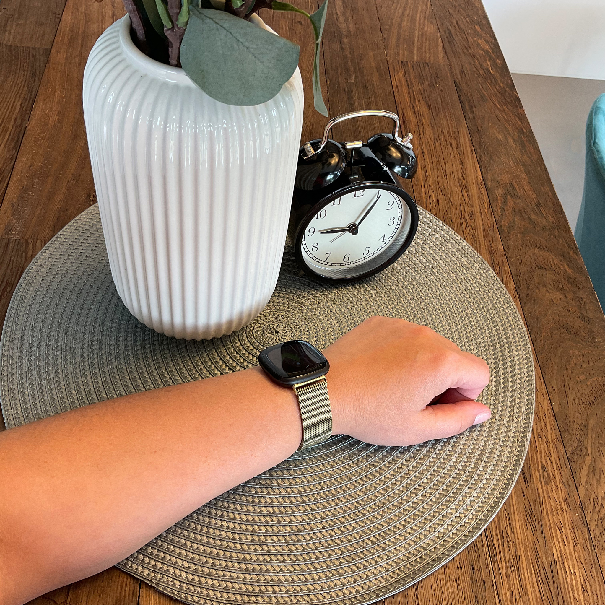 Fitbit Versa 3 / Sense milanese band - champagne