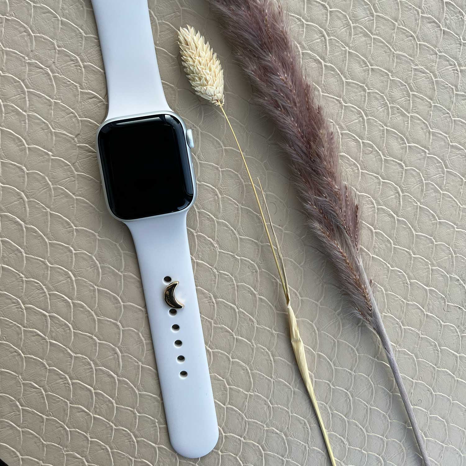 Apple-Watch-sieraad-maan-goud-7440850053086-123watches-sfeer2