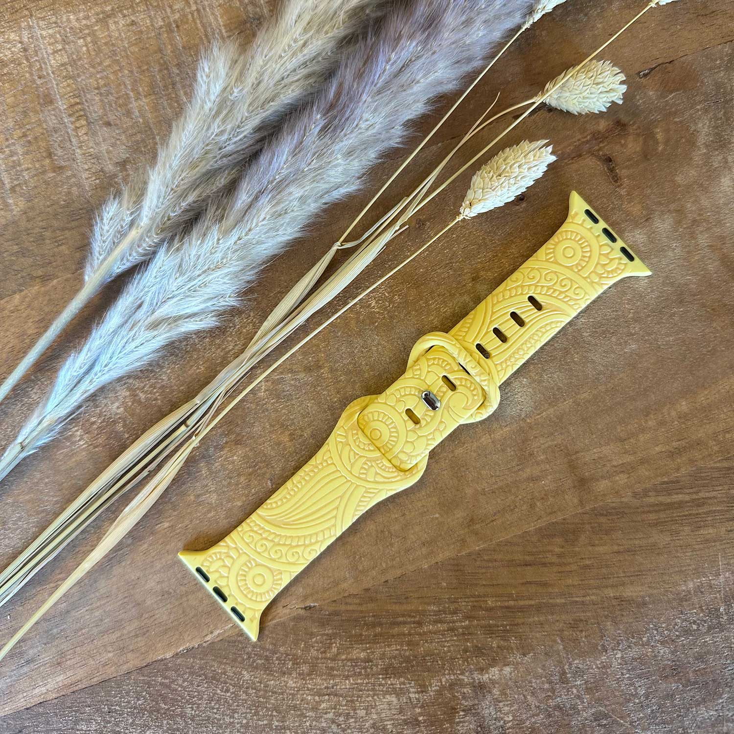 Apple-Watch-print-sport-band-ibiza-geel-7440850164171-123watches-sfeer