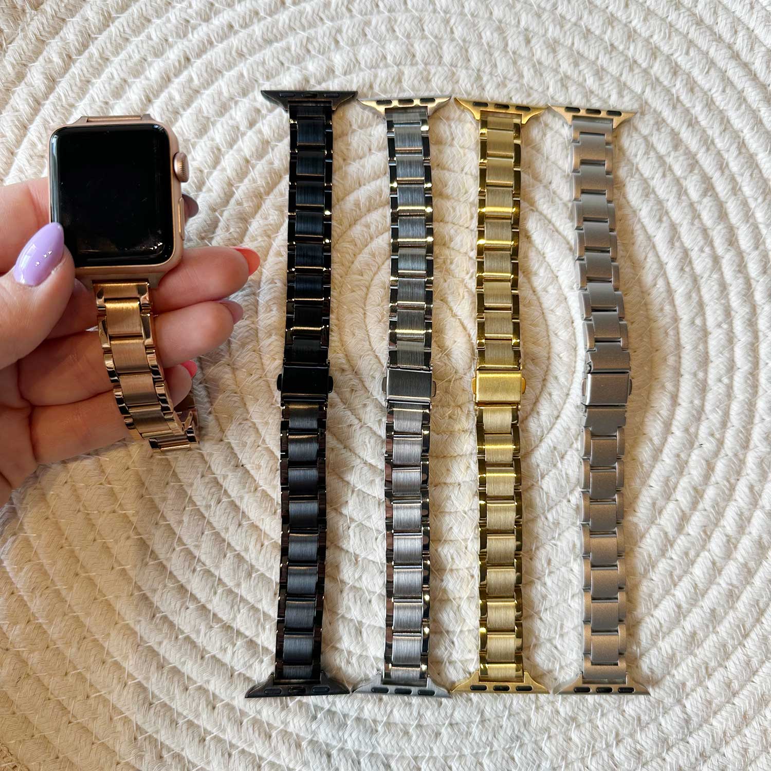 Apple-Watch-dunne-schakel-band-Noor-zwart-7440850199111-123watches-sfeer