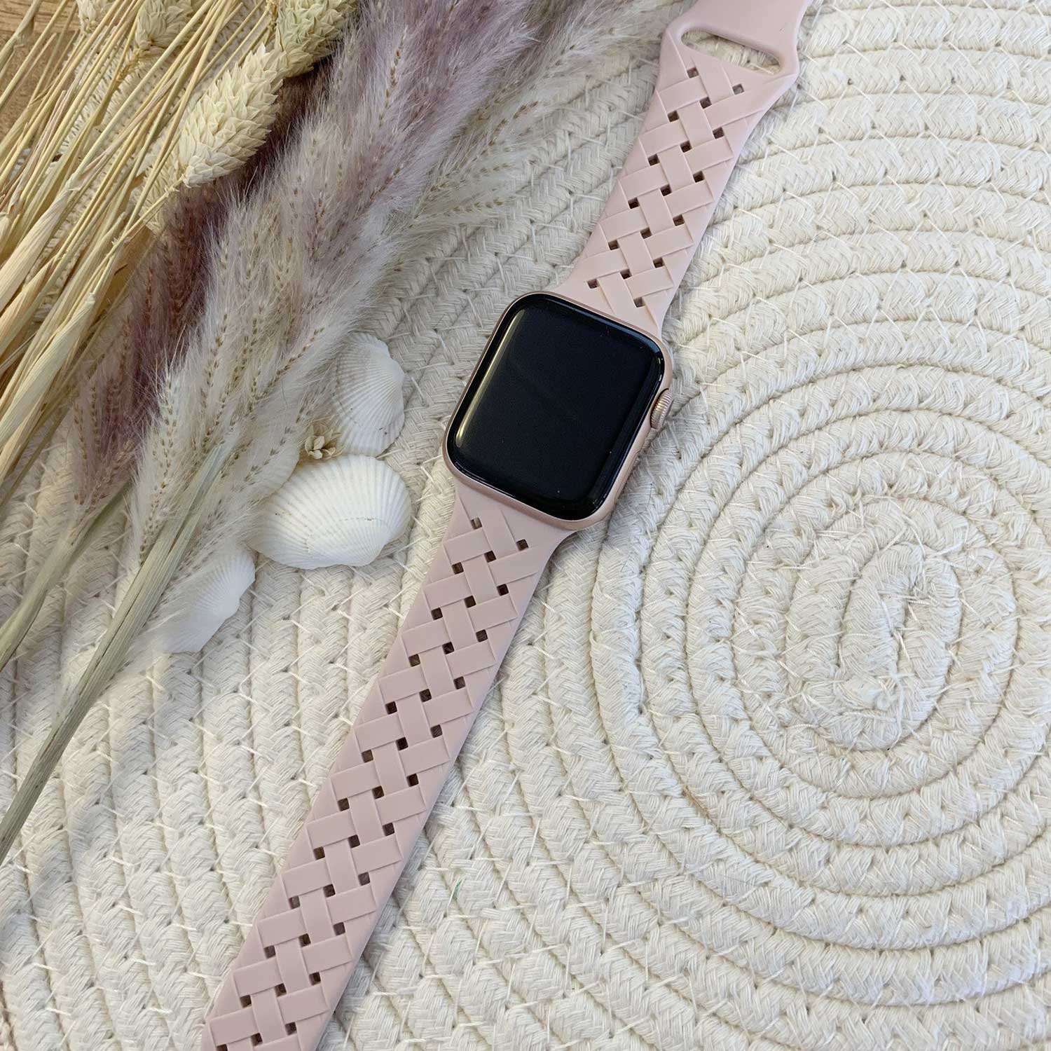 Apple-Watch-gevlochten-sport-band-pink-sand-7440850150150-hoofdfoto