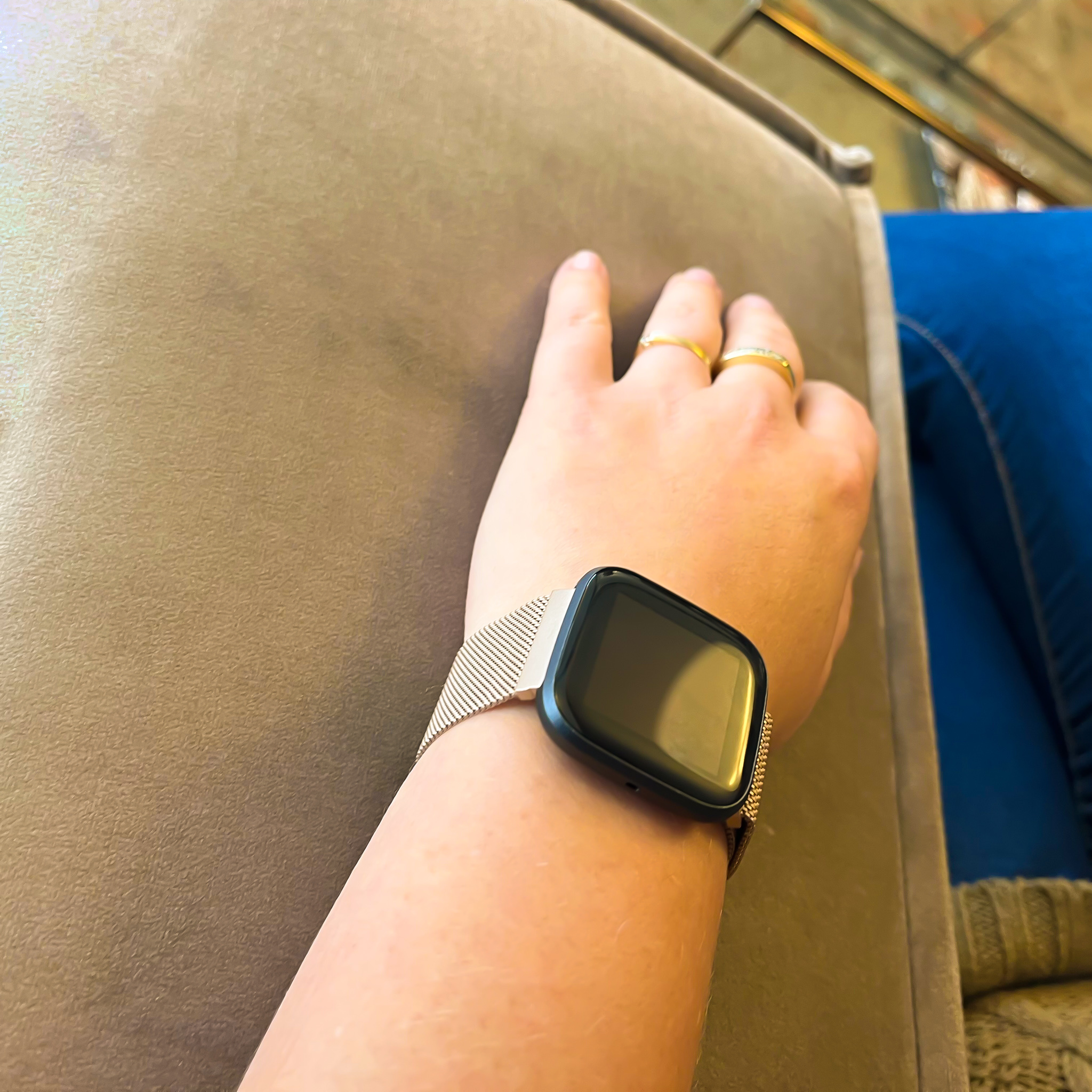 Fitbit Versa milanese band - champagne