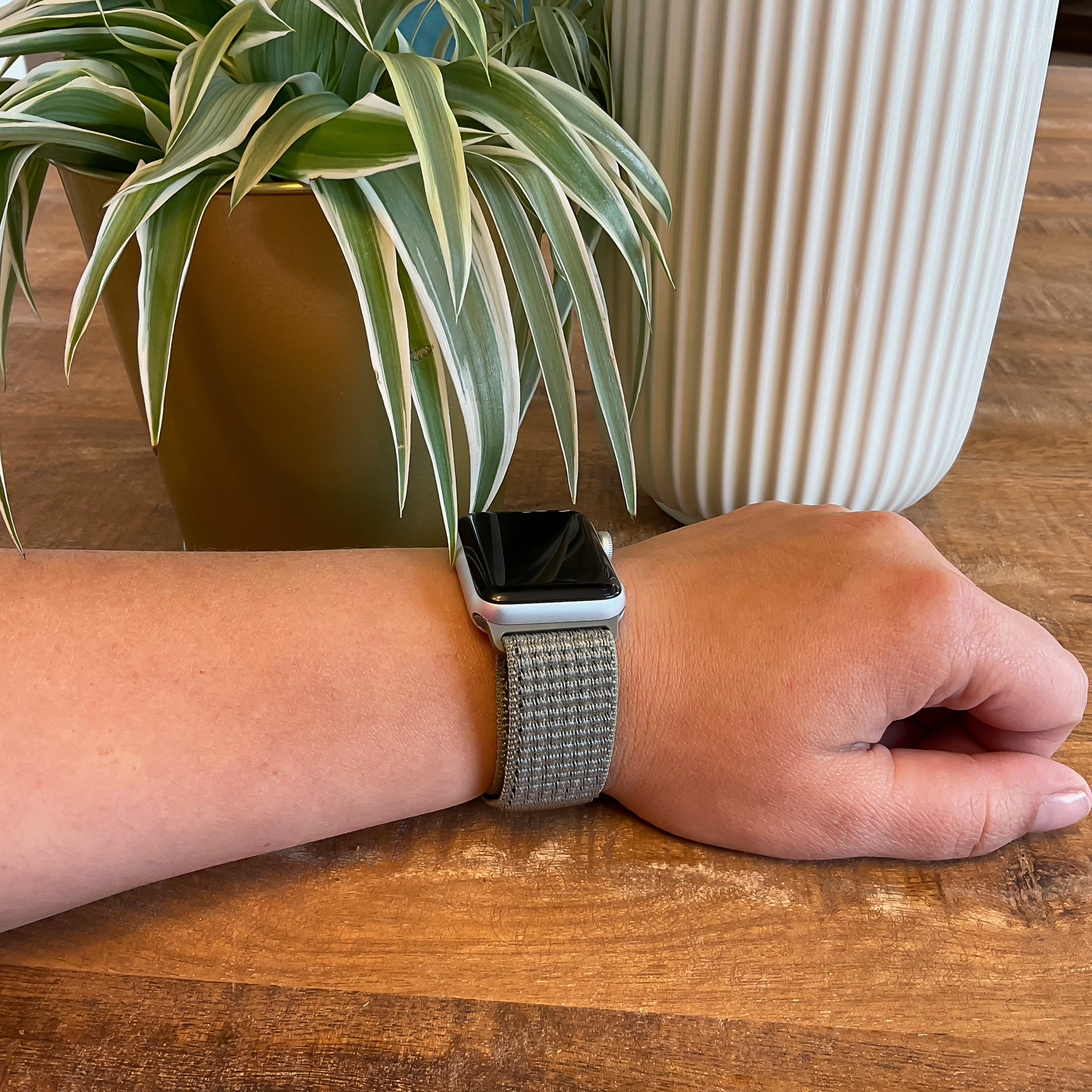 Apple Watch nylon geweven sport band  - vuren mist