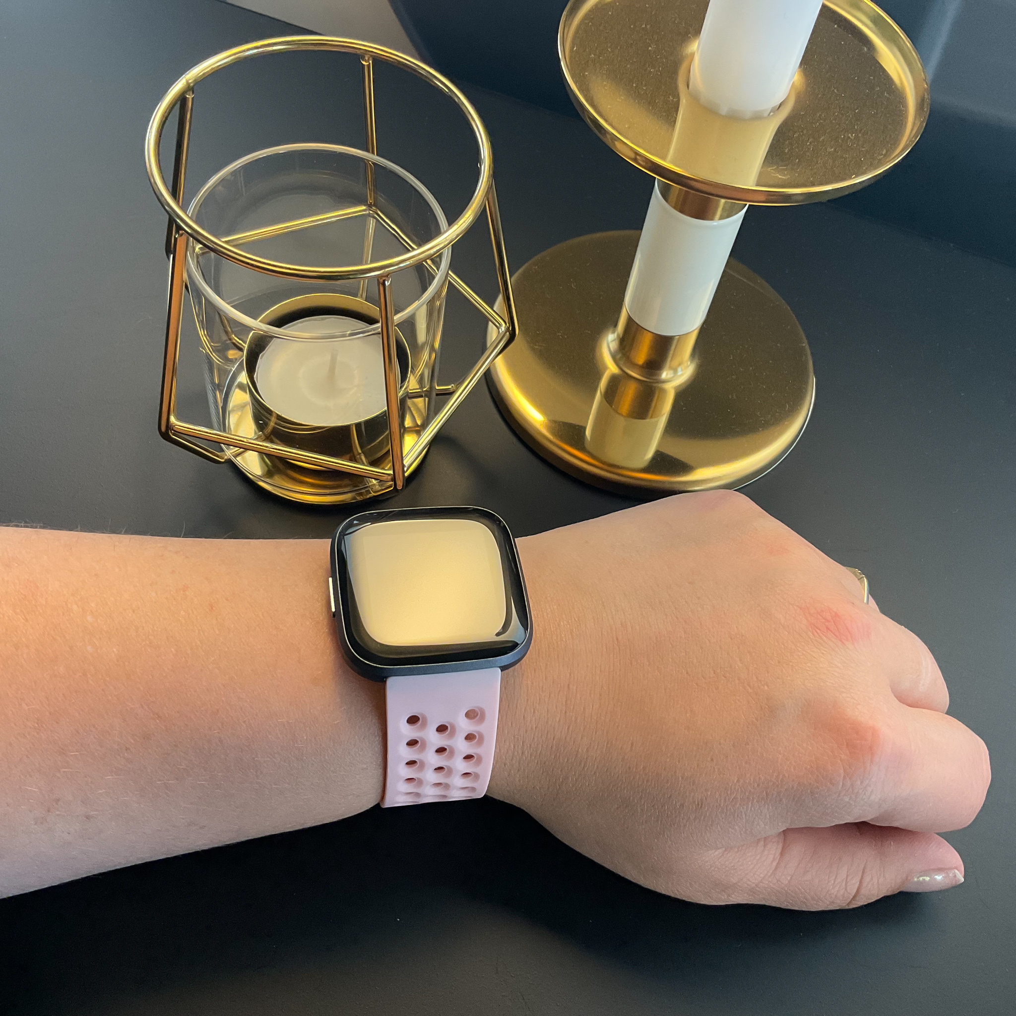 Fitbit Versa sport point band - roze