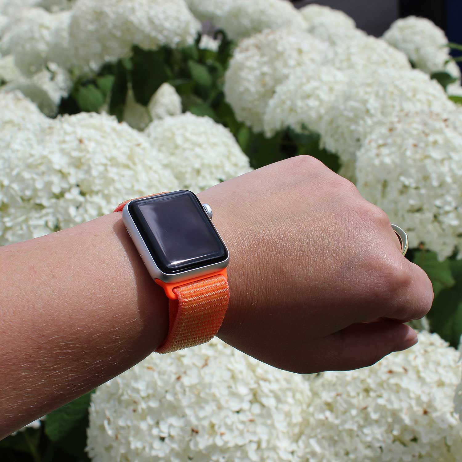Apple-Watch-nylon-geweven-sport-band-papaja-7440849365329-123watches-sfeer