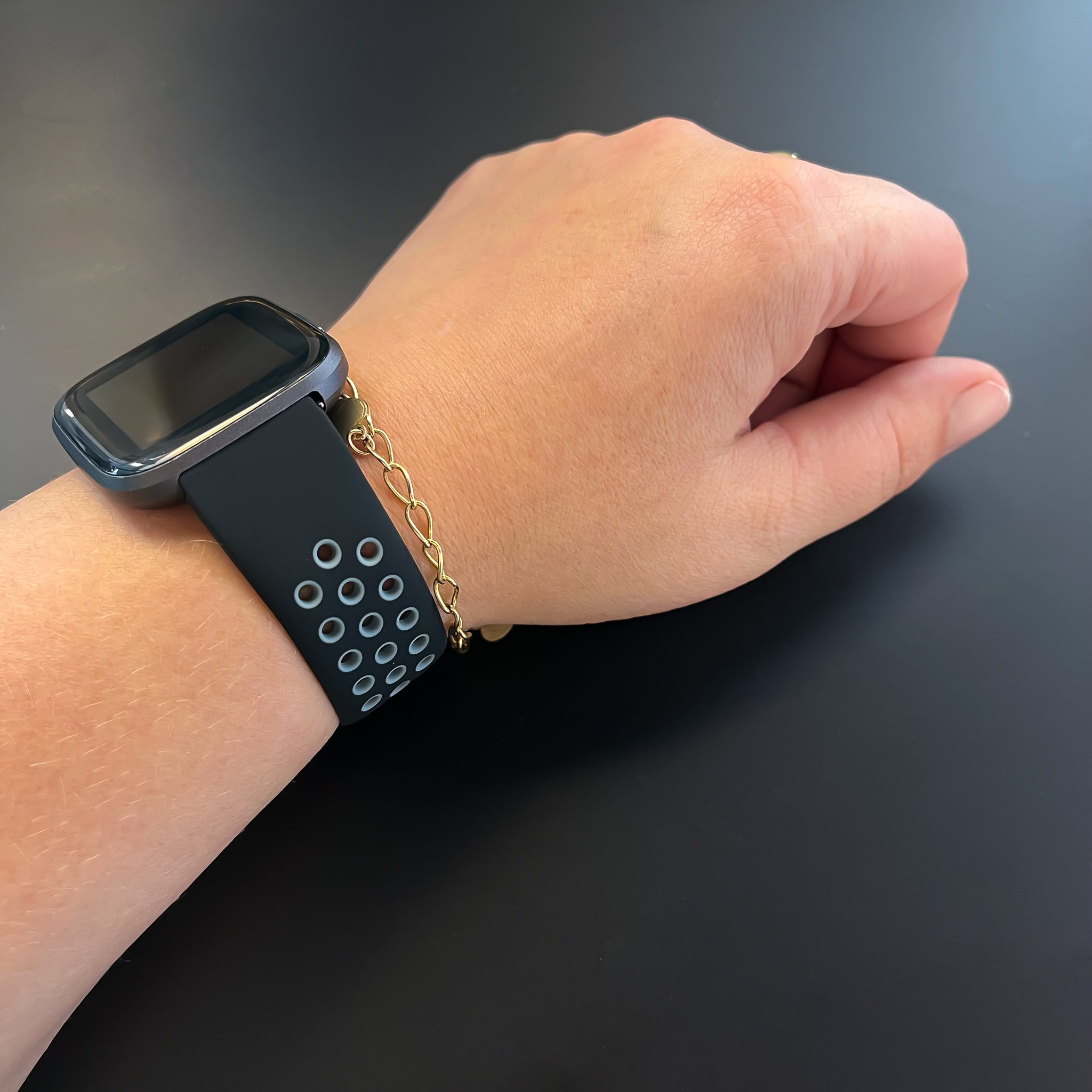 Fitbit Versa dubbel sport band - zwart grijs