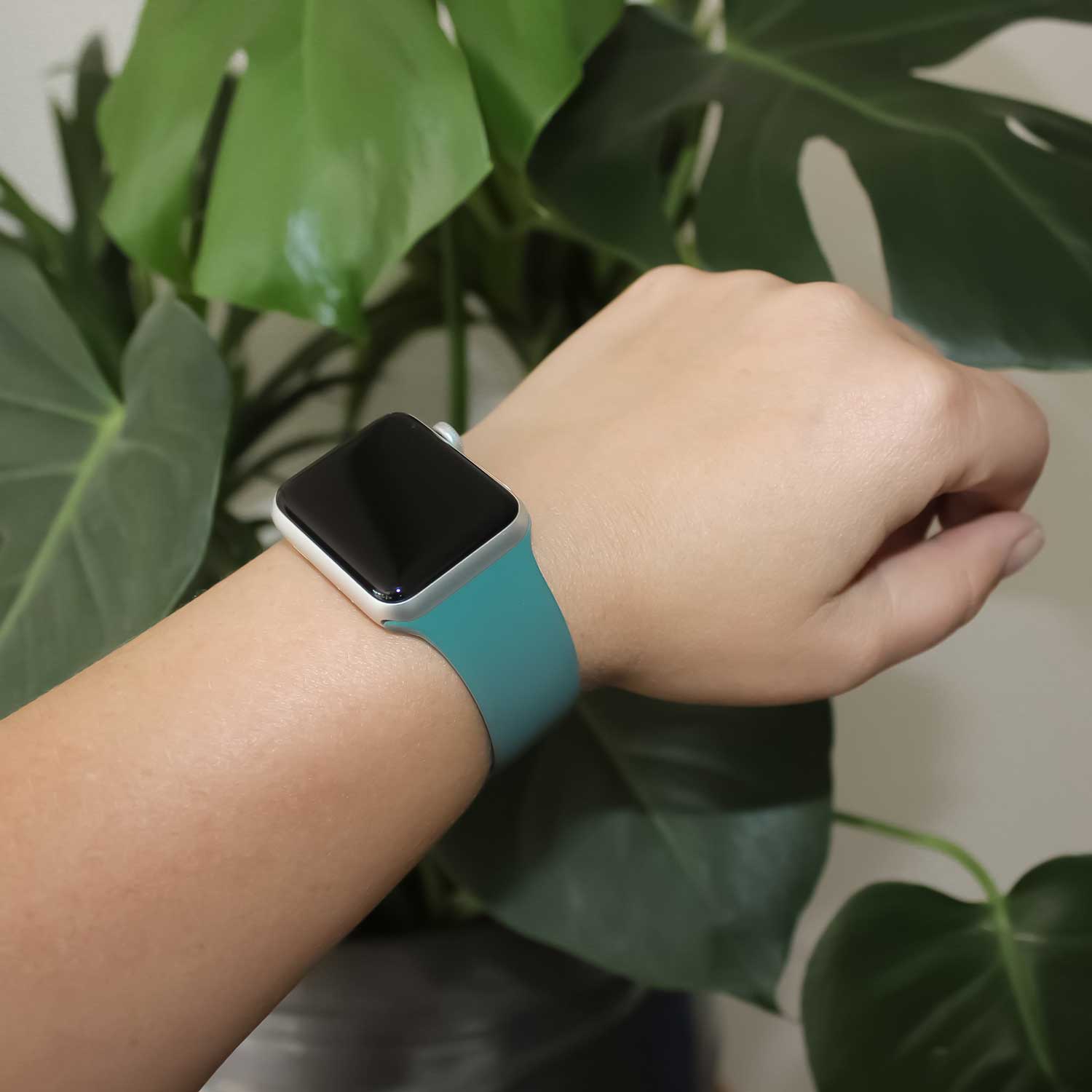 Apple-watch-sport-band-dennengroen-7440849368368-123watches-sfeer2