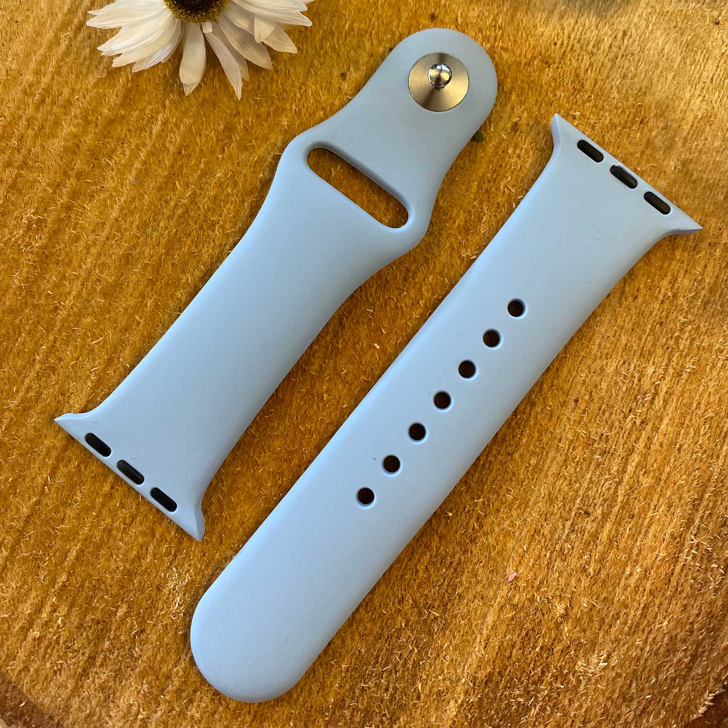 Apple-Watch-sport-band-zachtblauw-7440850159108-123watches-sfeer