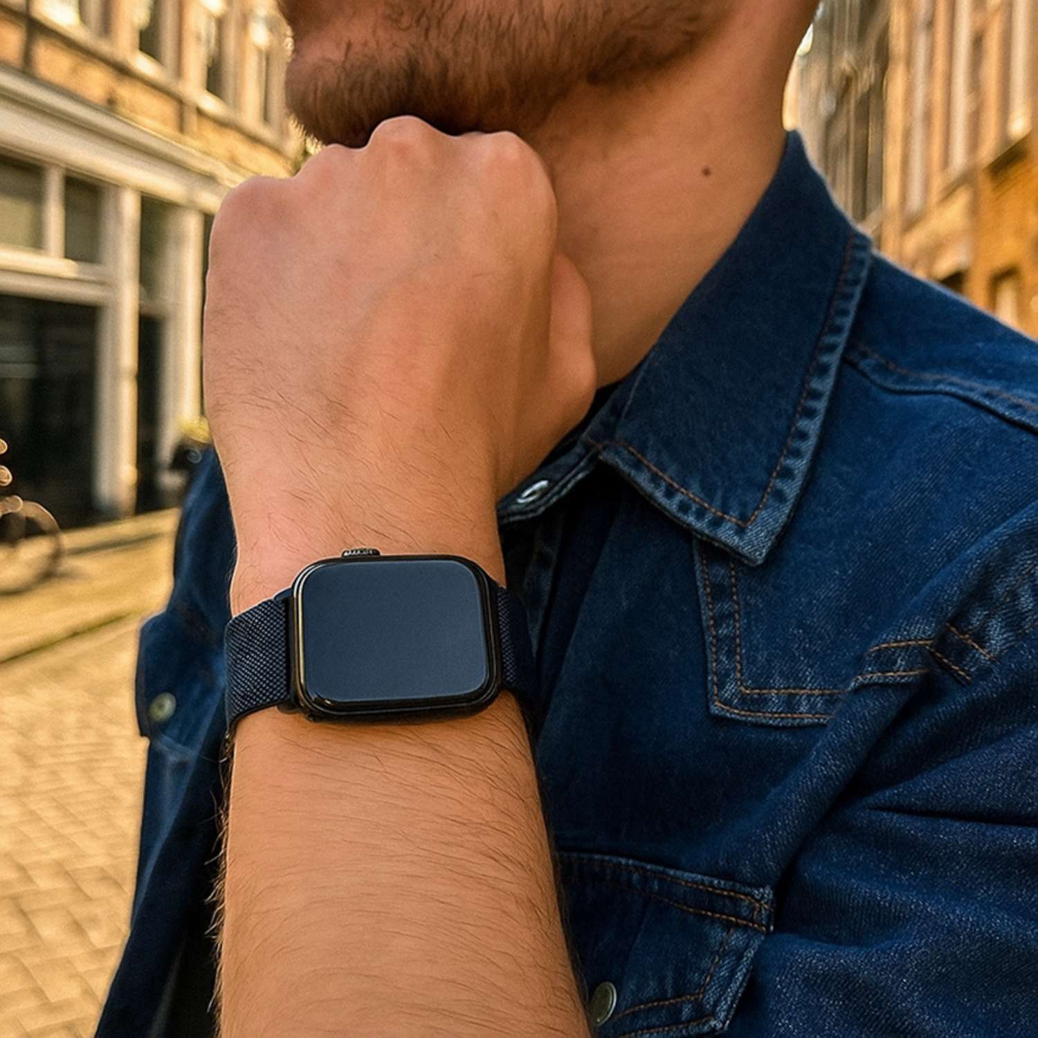 Apple-Watch-milanese-band-middernacht-7440850162184-123watches-sfeer2