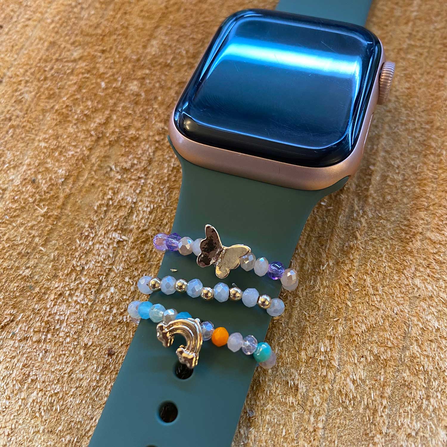 Apple-Watch-sieraad-vlinder-colorful-7440850162139-123watches-sfeer