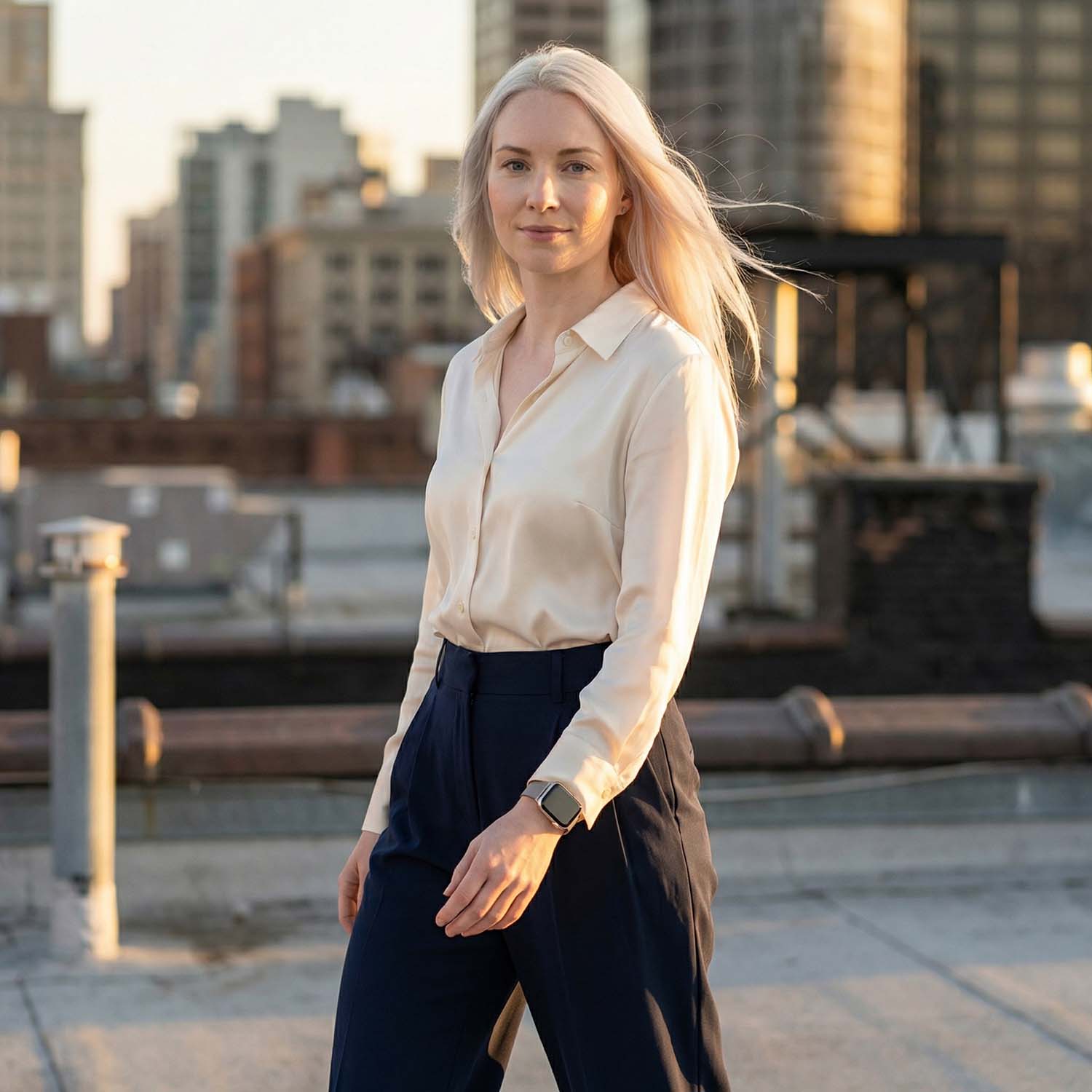 Apple-Watch-bandje-Fiore-milanese-naturel-7440850511531-123watches-model