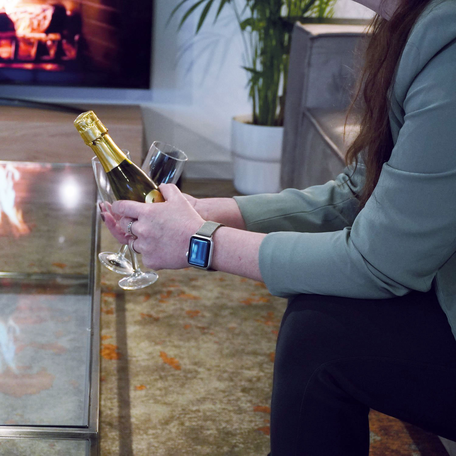 Apple-Watch-milanese-band-sterrenlicht-7440850059040-123watches-ideaal-voor-avondjes-uit