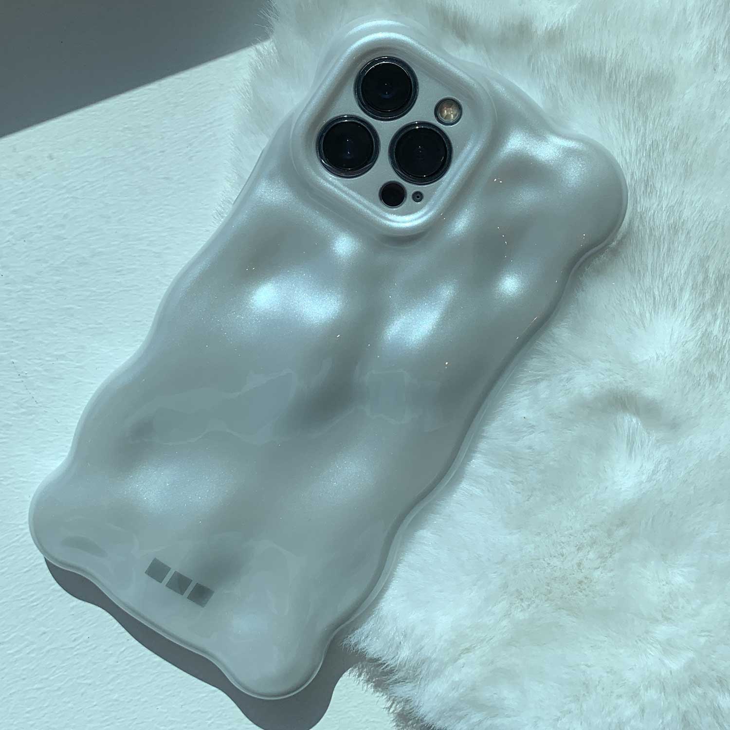iPhone-13-Pro-Max-telefoonhoesje-Bubble-pearl-7440850367336-123watches2
