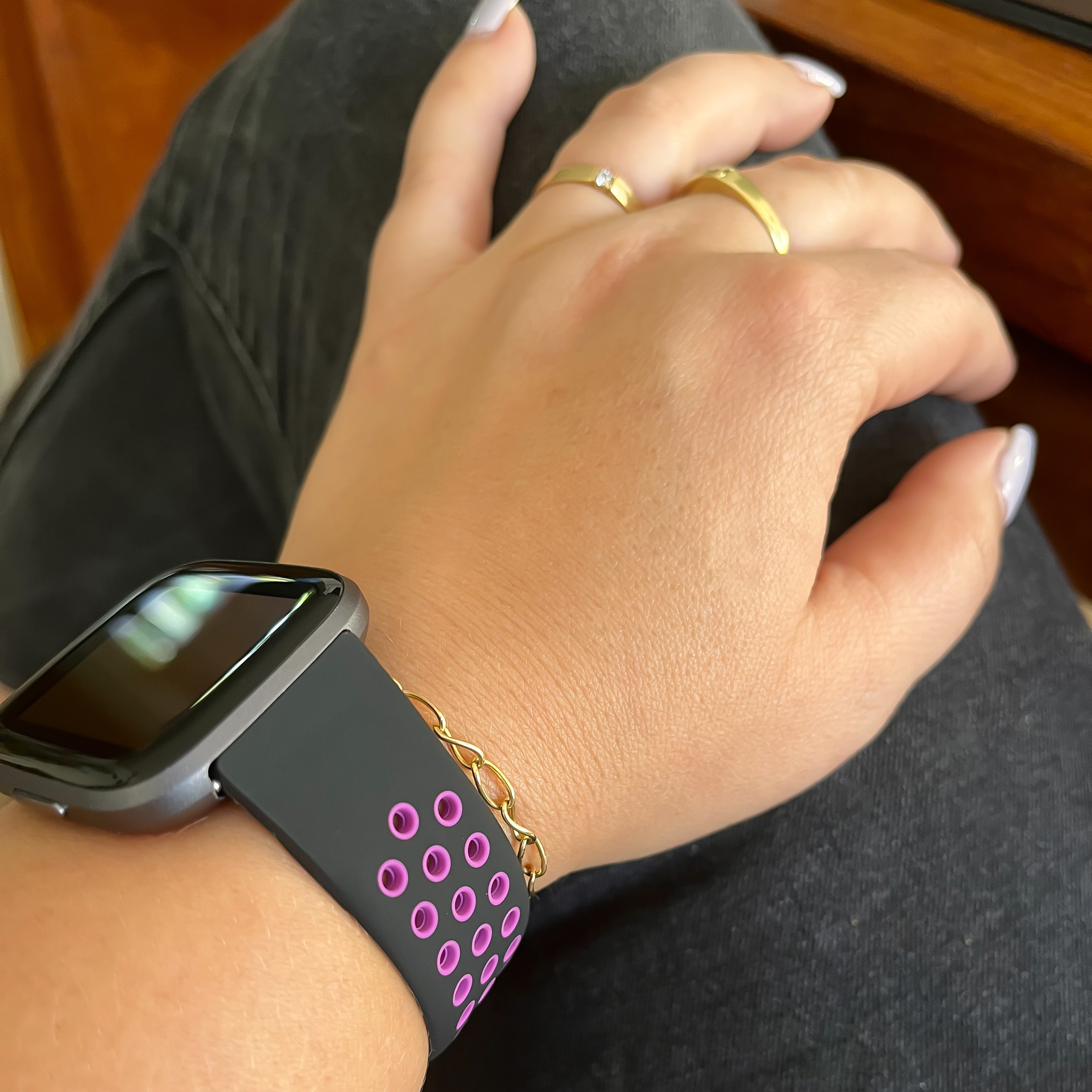Fitbit Versa dubbel sport band - zwart paars