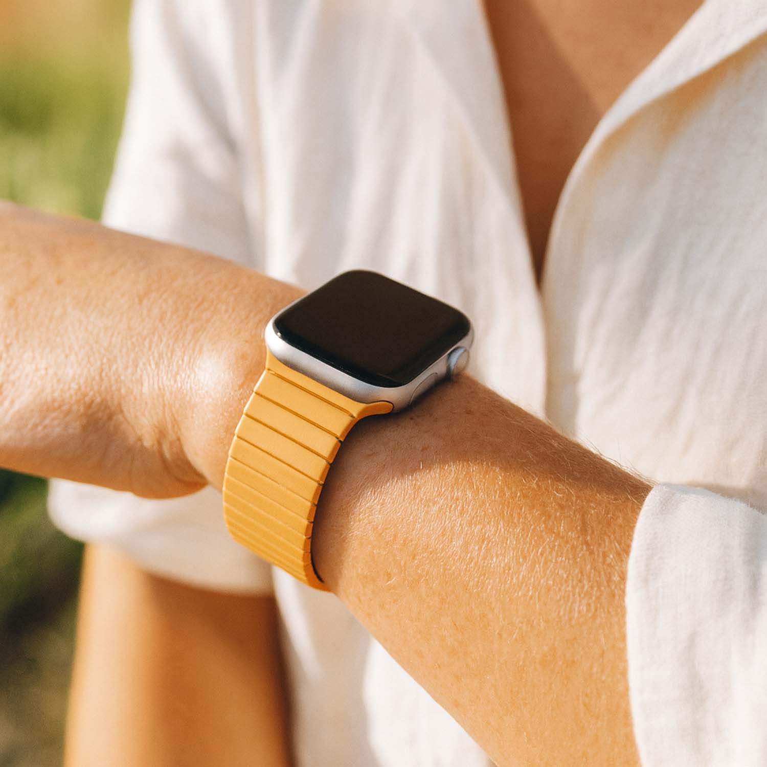 Apple Watch band Vetra – siliconen – geel