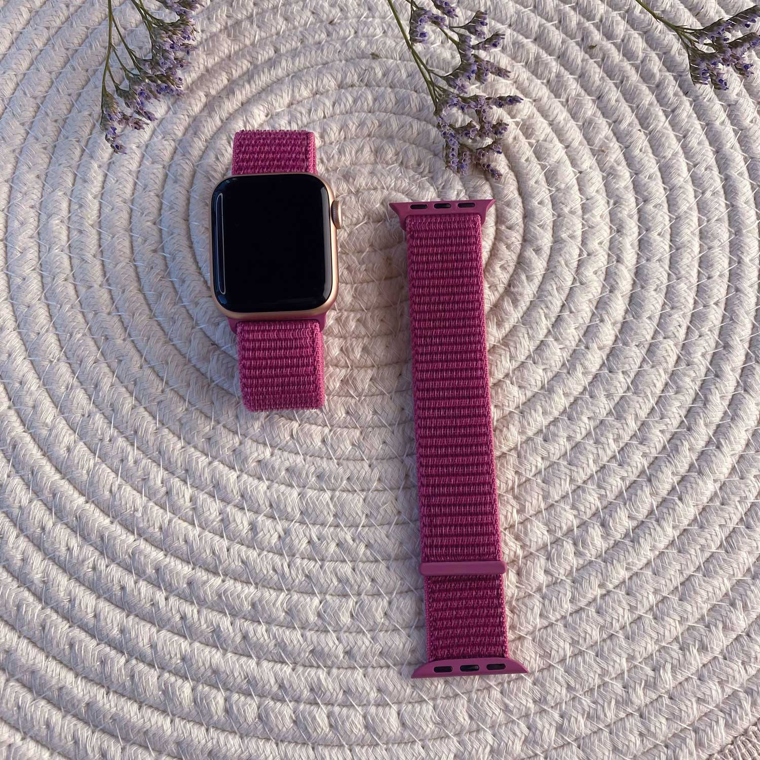 Apple-Watch-nylon-geweven-sport-band-drakenfruit-7440849366319-123watches-sfeer1