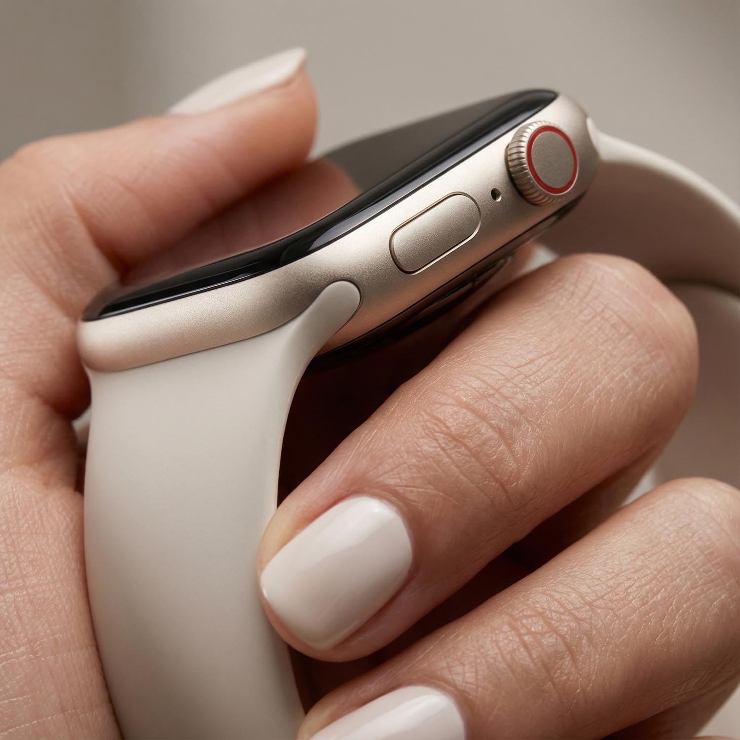 Apple-Watch-bandje-Ovaro-siliconen-sterrenlicht-7440850025021-123watches-close-up