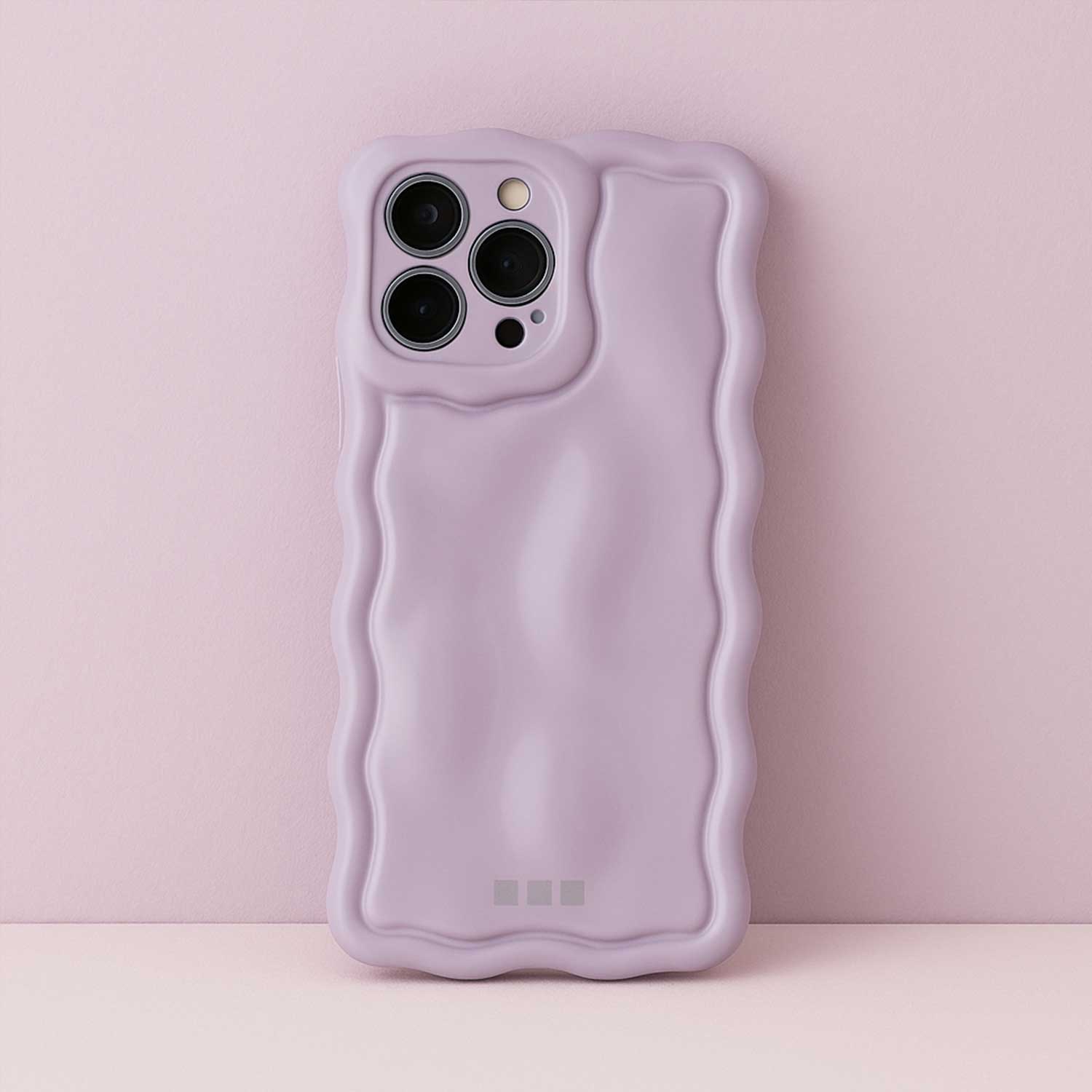 iPhone-15-Pro-telefoonhoesje-Sparkle-paars-7440850379339-123watches-sfeerfoto-2