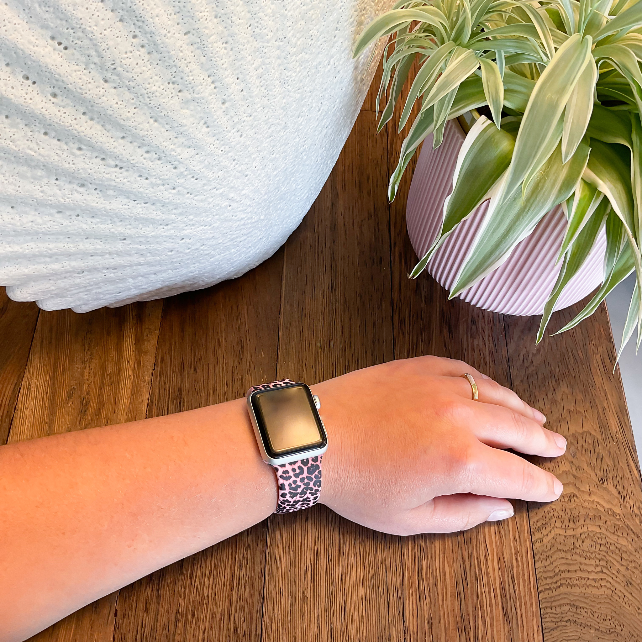 Apple Watch print sport band - panter roze