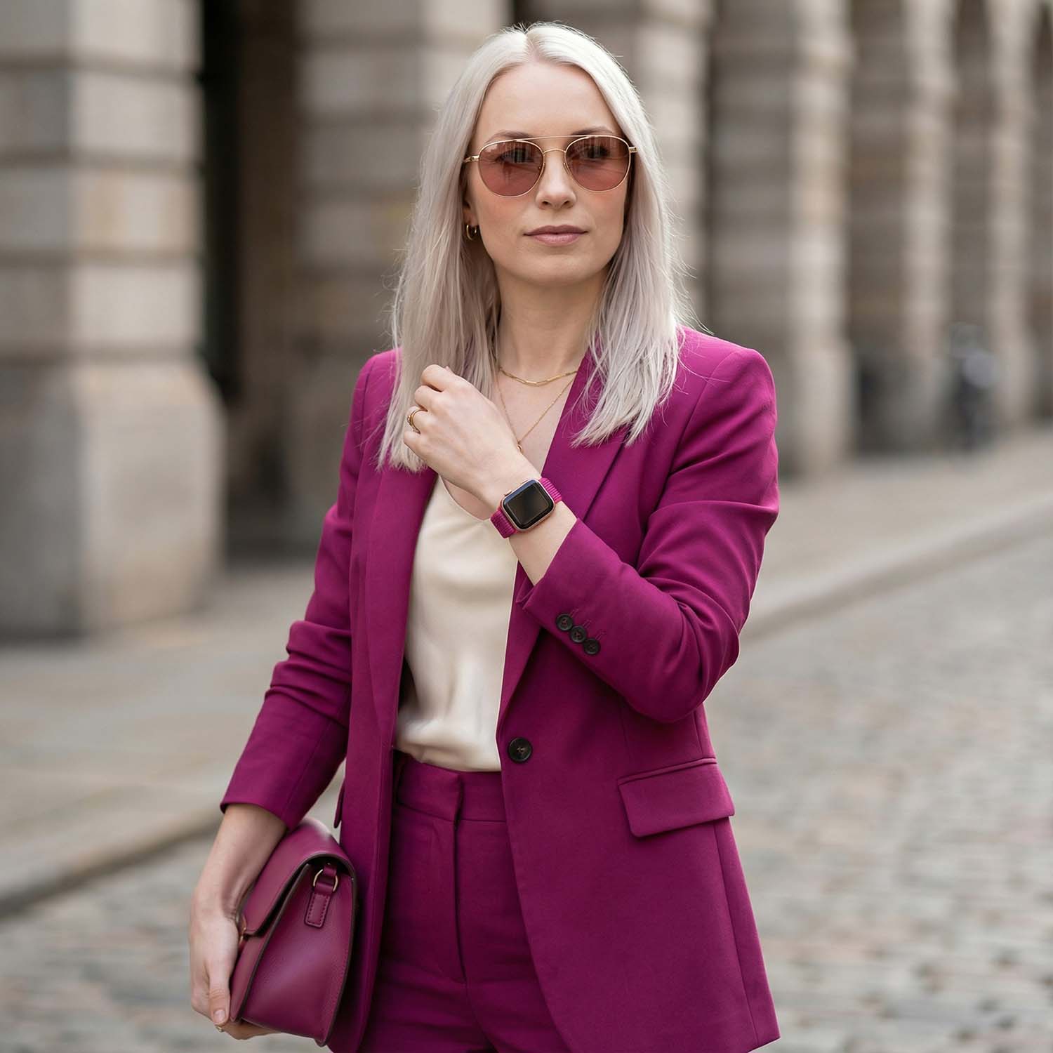 Apple-Watch-bandje-Flyne-geweven-nylon-drakenfruit-7440849366319-123watches-model