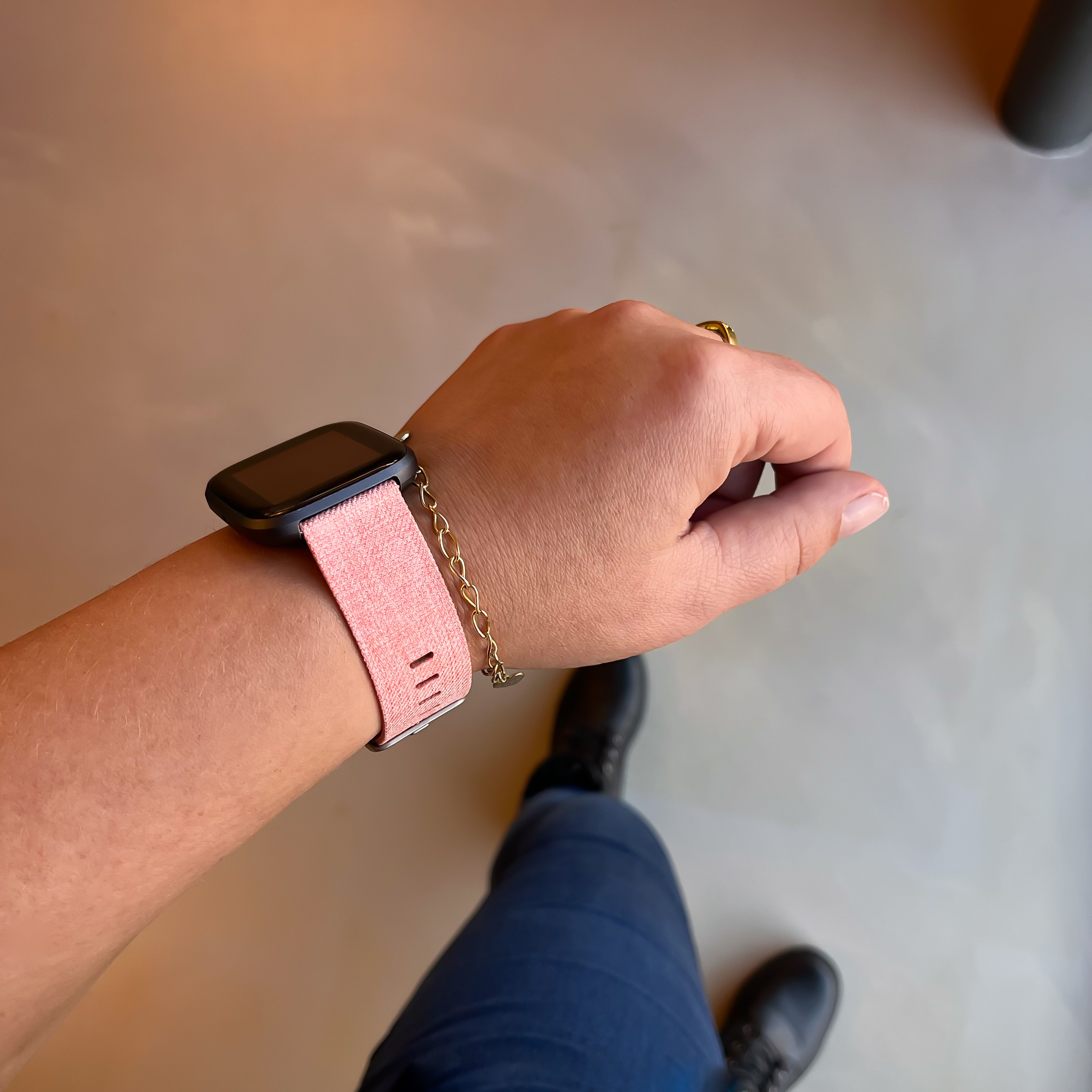Fitbit Versa nylon gesp band - oranje