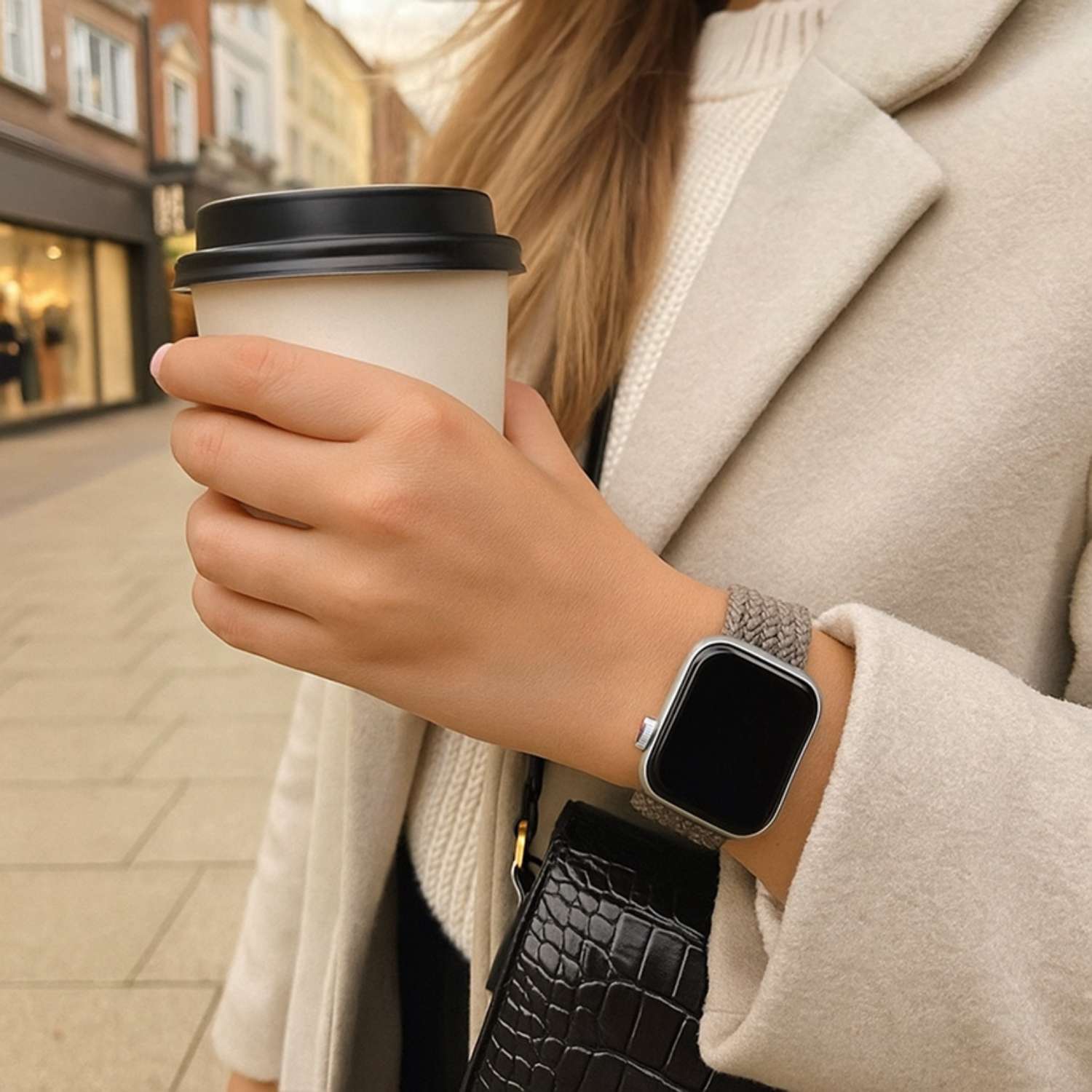 Apple-Watch-nylon-gevlochten-solo-band-klei-7440850178178-123watches-sfeer