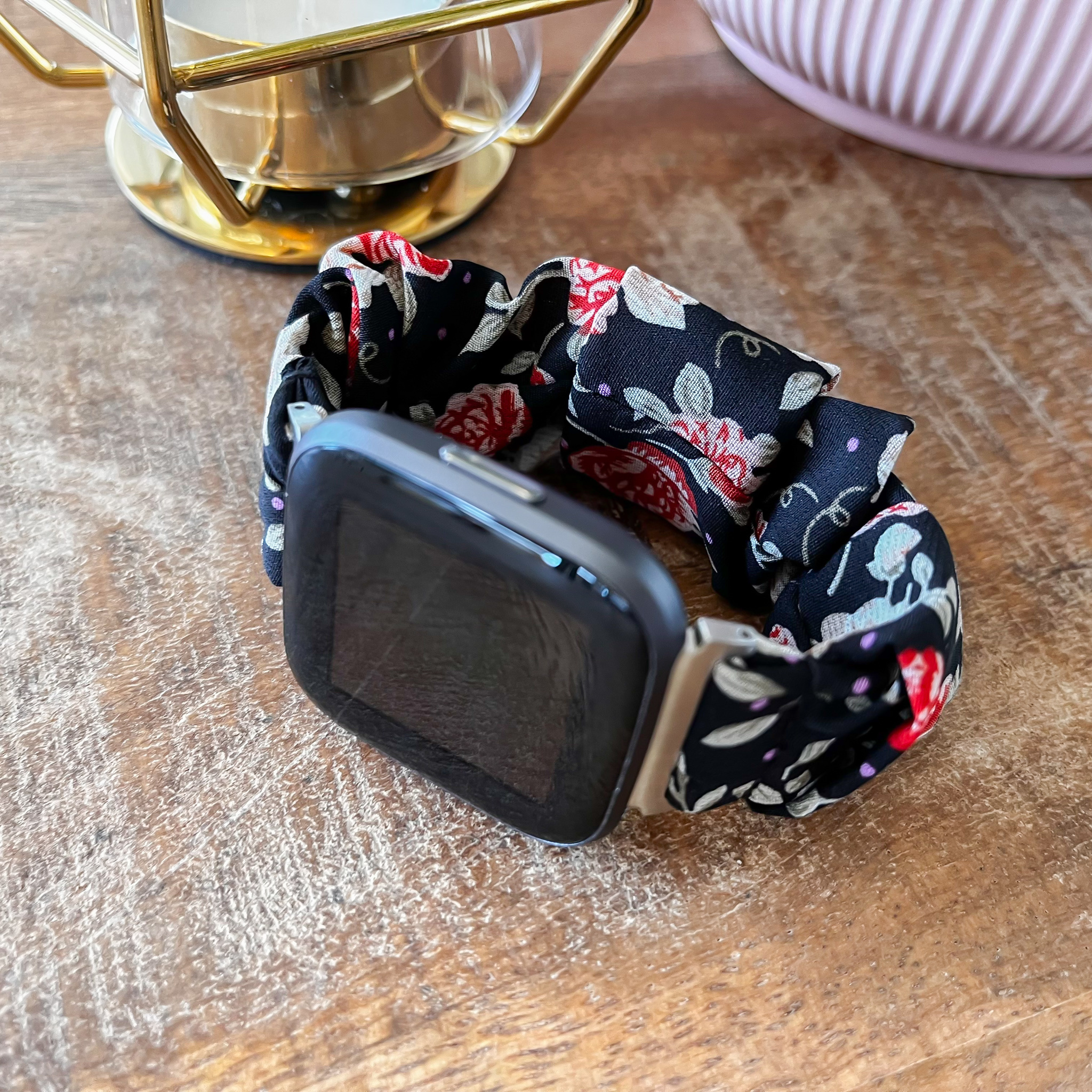 Fitbit Versa nylon scrunchie band - rozen mix