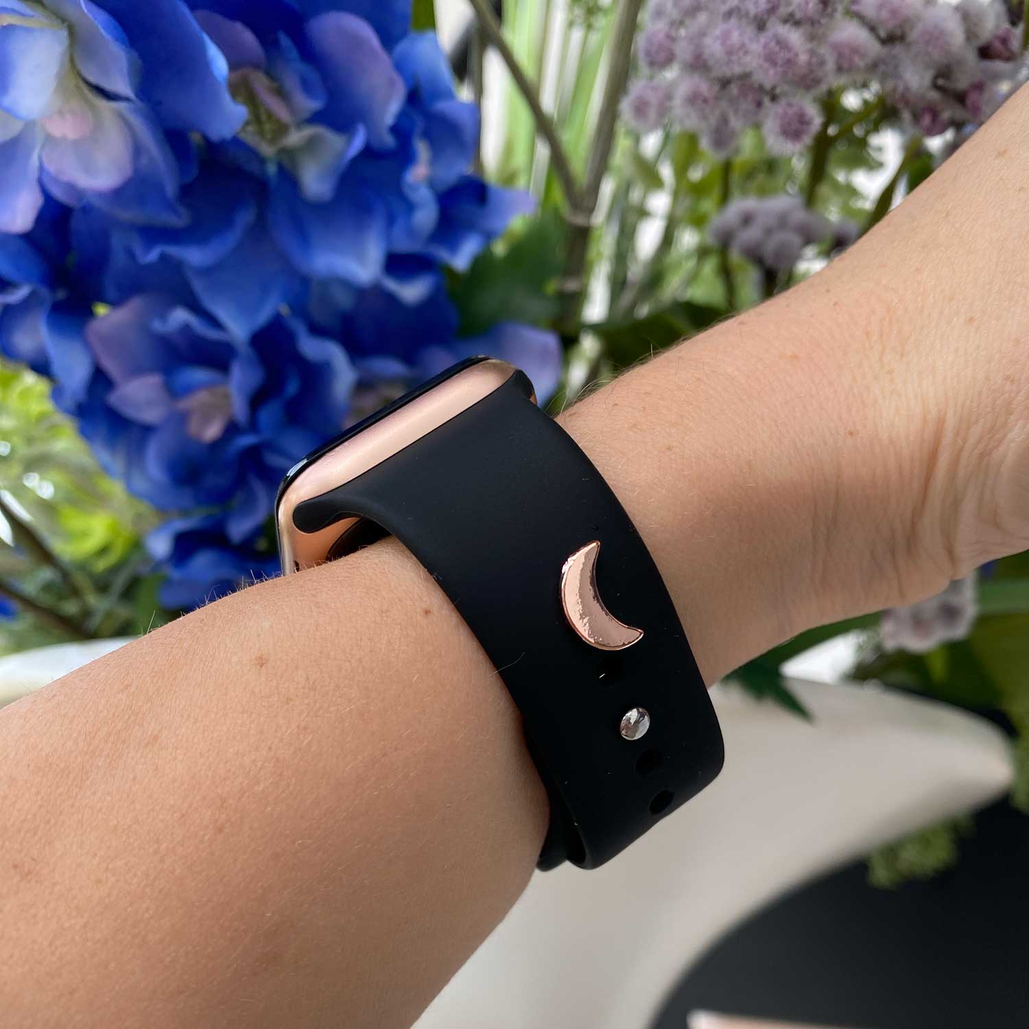 Apple-Watch-sieraad-maan-rose-goud-7440850053093-123watches-sfeer