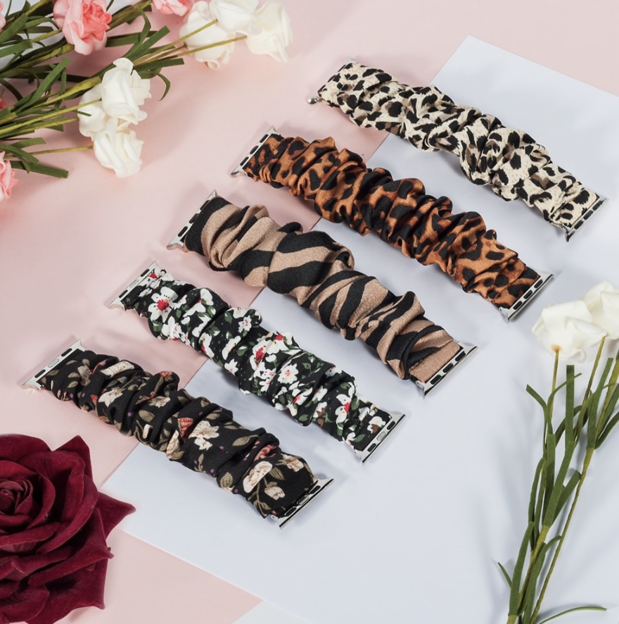 Apple Watch bandje Bloomsy - schrunchie - nylon - bloemen